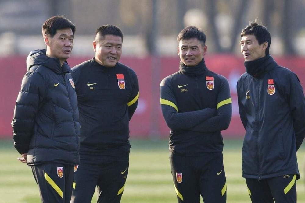 久久亚洲精品欧美